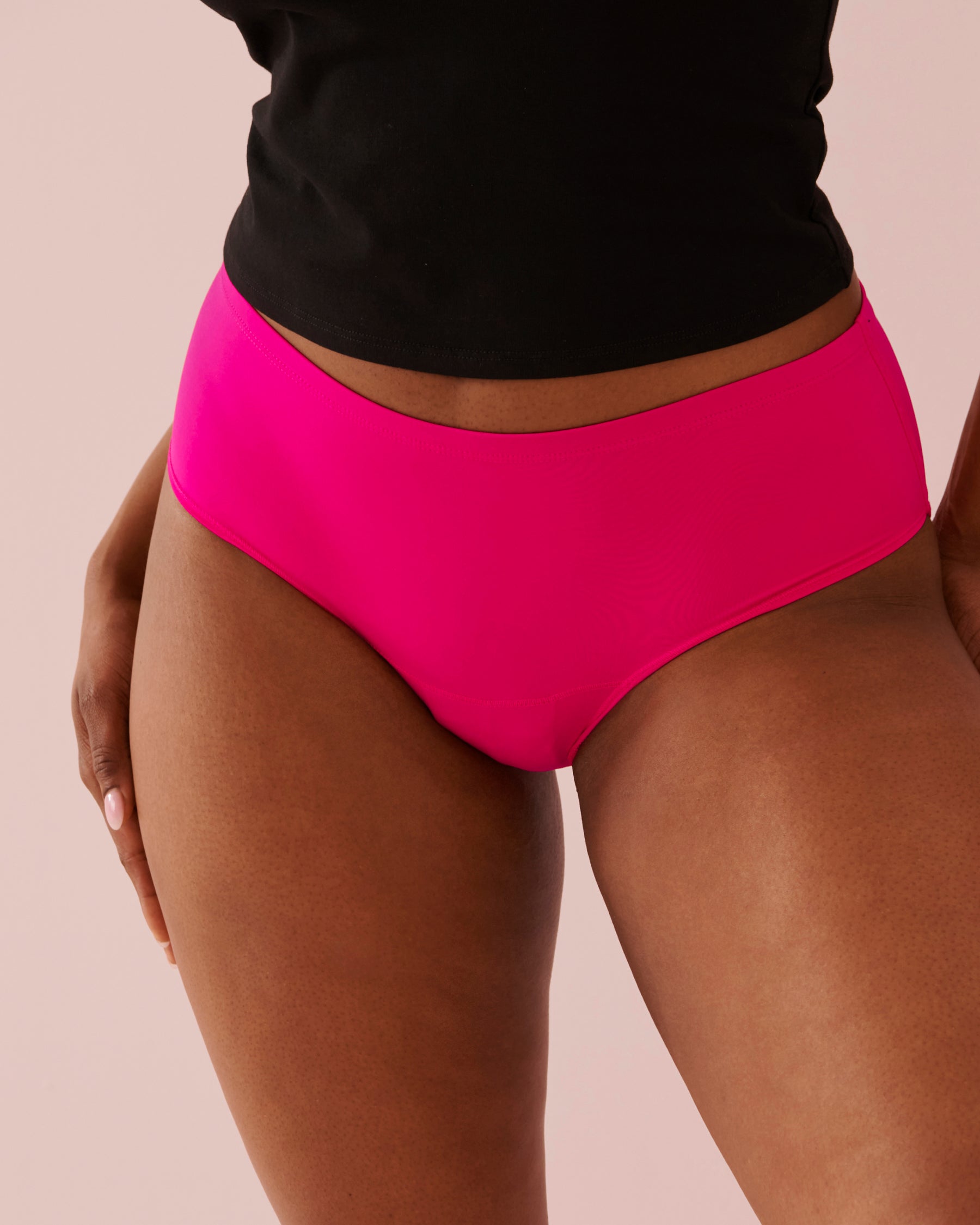 From of the pink hiphugger period panty – NEWEX