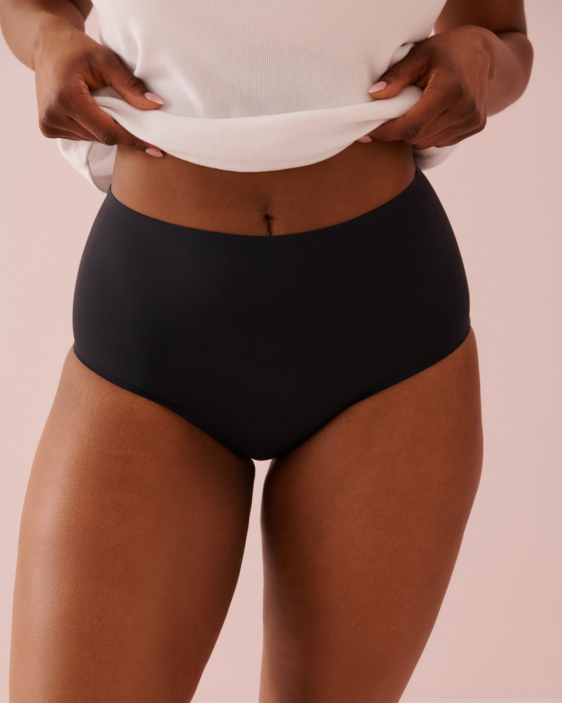 Culotte menstruelle coupe bikini taille haute - Noire